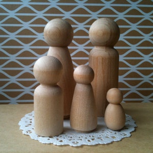 Family of Wooden Peg Dolls | DIY Family Portrait | People for Doll House | Cake Toppers | Unfinished