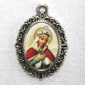 St. Elizabeth of Hungary Mini Medal | Add to Rosaries/Bracelets/Necklaces | Choice of Bronze, Antique Gold or Antique Silver | STA-101-225: