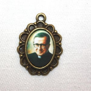 St. JoseMaria Escriva | Mini Medal | Add to Rosaries/Bracelets/Necklaces | Choice of Bronze, Antique Gold or Antique Silver | STA-101-293
