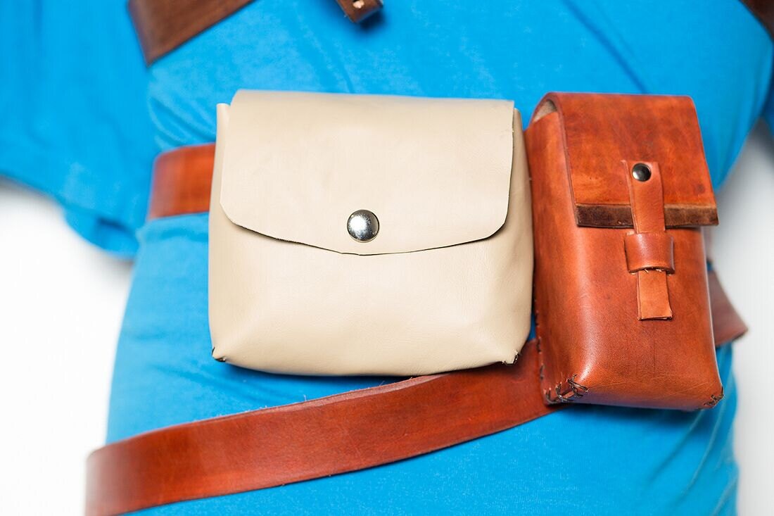 【BAON】Zelda suede belt shoulder bag s-l400.jpg