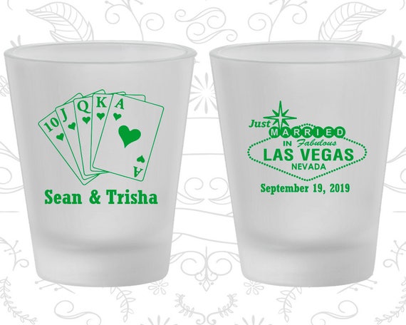 Las Vegas Wedding, Customized Frosted Shot Glasses, Just Married Wedding, Playing Cards, Las Vegas Sign, Frosted Glassware (53) Il_570xn