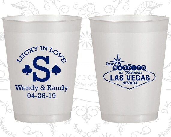 Las Vegas Wedding, Printed Frosted Plastic Cups, Just Married Wedding, Monogram Lucky in Love, Las Vegas Sign, Green Frosted Cups (56) Il_570xn
