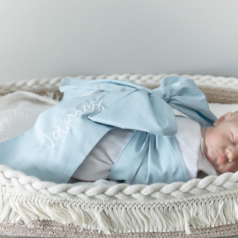 Monogrammed Newborn Infant Baby Seersucker Bow Sash Blanket, Maternity Photography Prop, Monogrammed Newborn Wrap, Baby Photo Prop, Big Bow