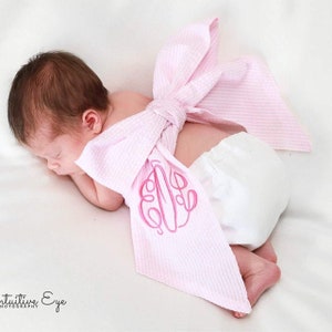 Monogrammed Newborn Infant Baby Seersucker Bow Sash Blanket, Maternity Photography Prop, Monogrammed Newborn Wrap, Baby Photo Prop, Big Bow