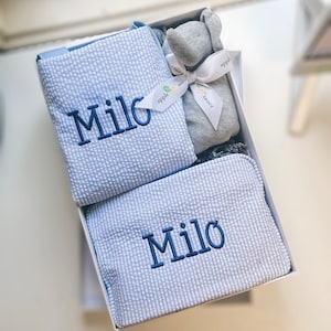 Personalized Baby Gift Basket, Baby Girl Gift Basket, Baby gift set Baby Boy Gift Box Neutral gift box Baby Shower gift New baby gift basket