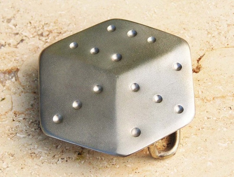 Belt buckle cube made of hand-driven nickel silver image 1