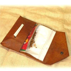 Tobacco bag with leaf compartment & coin closure... image 4