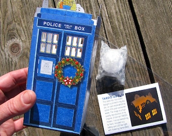 WREATH Tardis cover and LED flickering tea-light "candle"- Doctor Who candle cover 3D Time Machine- glow-in-dark Tardis- geek night light