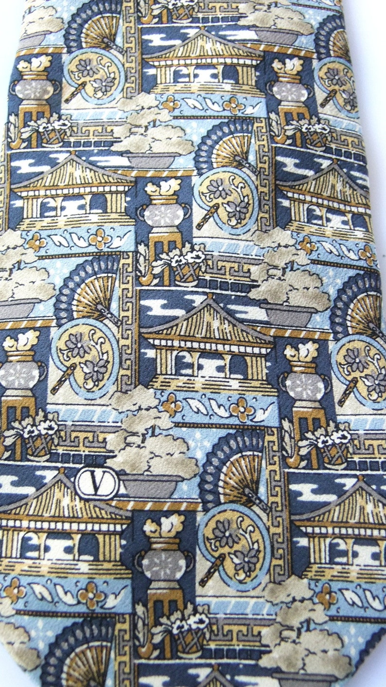 valentino tie