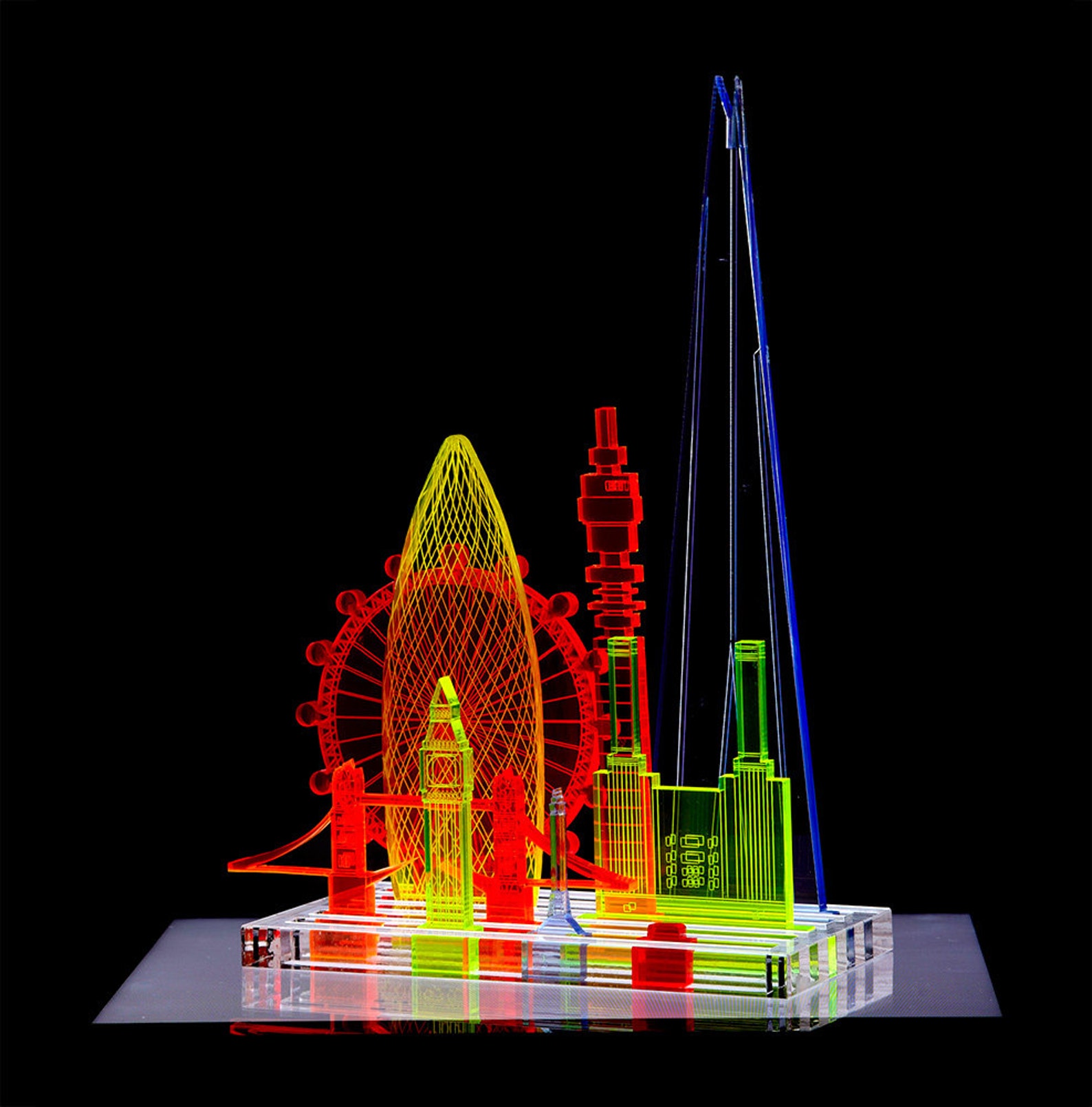 Modular 'shapes of London' Glowing Sculpture Etsy