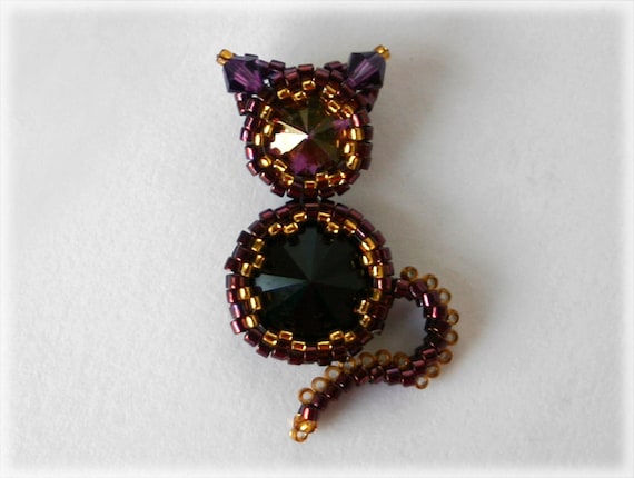 Kitty pendant beading TUTORIAL