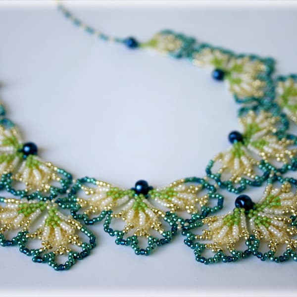 BluePetals necklace beading TUTORIAL