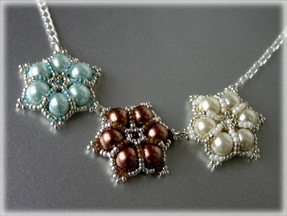 Cream pendants beading TUTORIAL