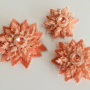 Flowers brooches in 3 sizes beading TUTORIAL image 5