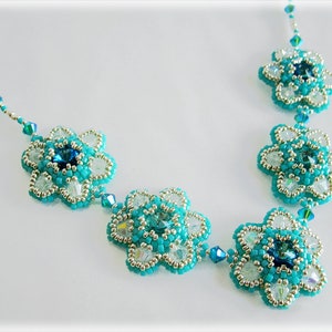 Crystal daisies necklace beading TUTORIAL