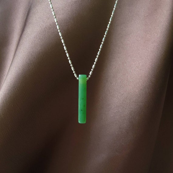 Jade bar necklace discount