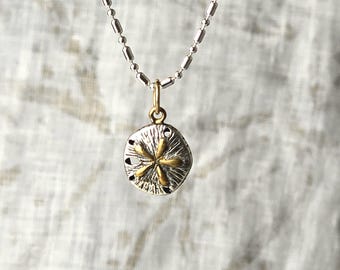 Silver Sand Dollar Charm, Gold Sandollar Necklace, Beach Vibes Jewelry, Holiday Jewelry, Sea Theme Charms