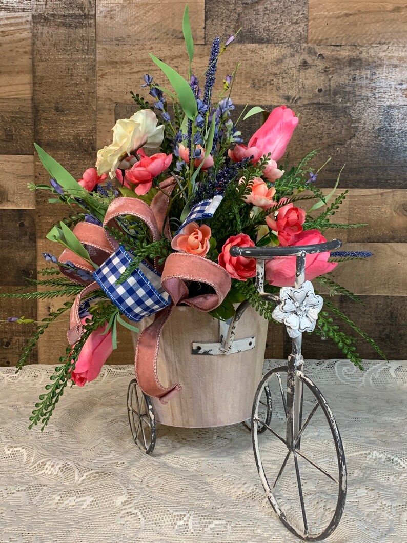 Spring Floral Arrangement-Floral Tricycle Arrangement-Mothers Day Gift-Floral Centerpiece-Pink and Blue Floral Arrangement Bild 9