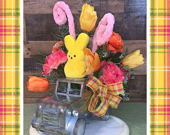 Easter Centerpiece-Easter Arrangement-Easter Decor-Easter Decoration-Easter Egg-Farmhouse Easter Centerpiece-Vintage Truck For Easter