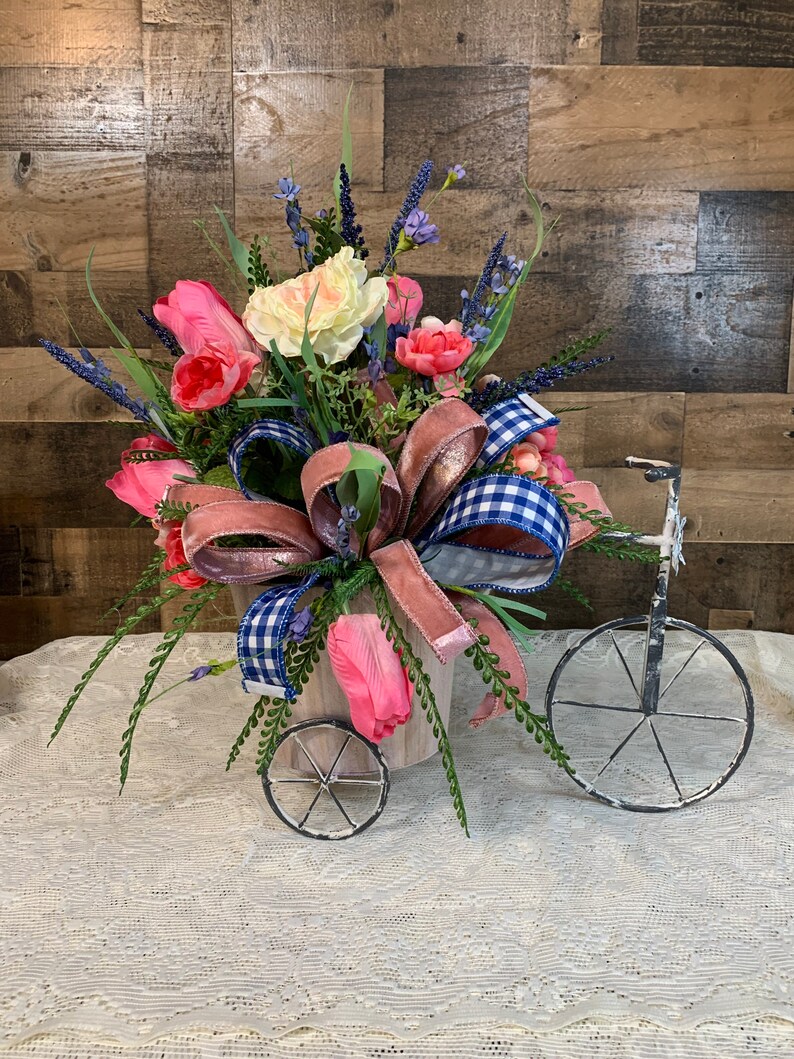 Spring Floral Arrangement-Floral Tricycle Arrangement-Mothers Day Gift-Floral Centerpiece-Pink and Blue Floral Arrangement Bild 2