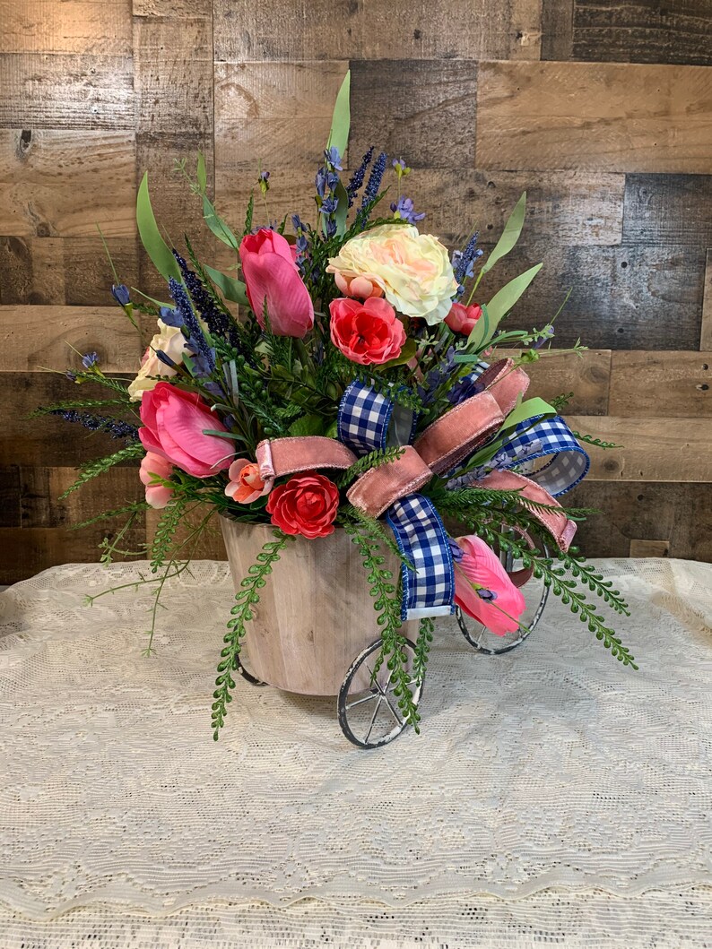 Spring Floral Arrangement-Floral Tricycle Arrangement-Mothers Day Gift-Floral Centerpiece-Pink and Blue Floral Arrangement Bild 3