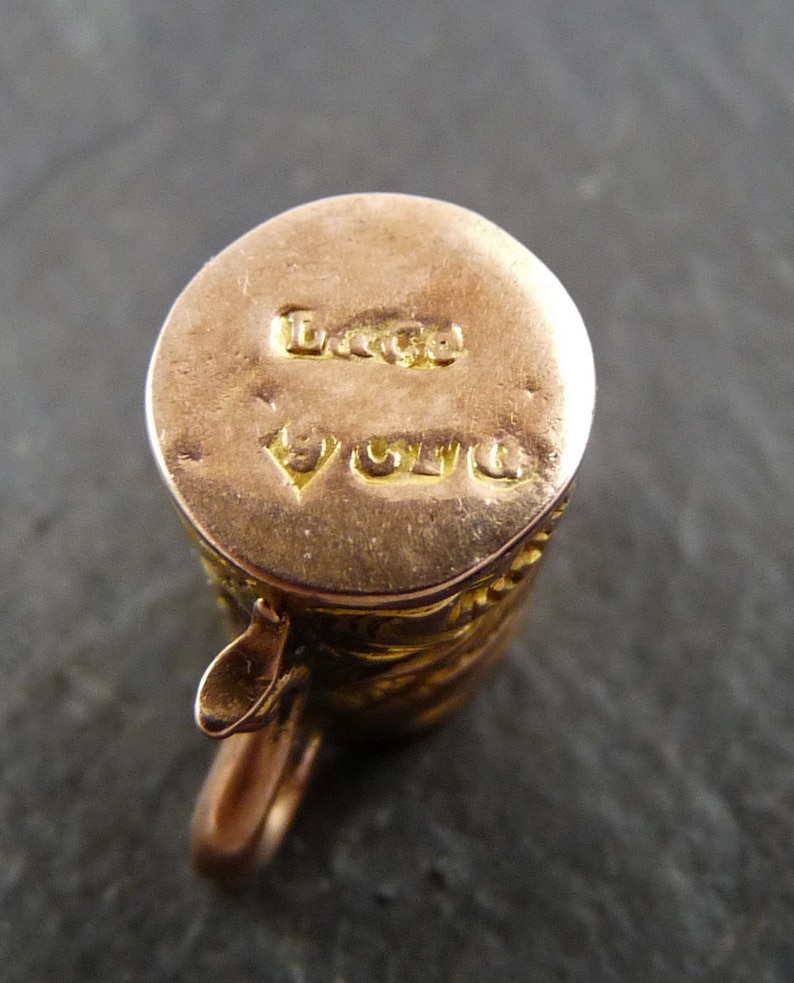 Antique Victorian 9ct Gold Ewer Jug Charm L/&Co 1899