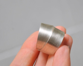Minimalist Cross Ring - Sterling Silver Handcrafted Jewelry
