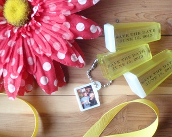 50 Save the Date. Custom Photo and Words. Viewfinder Keychain. Invitation, Wedding Favor.