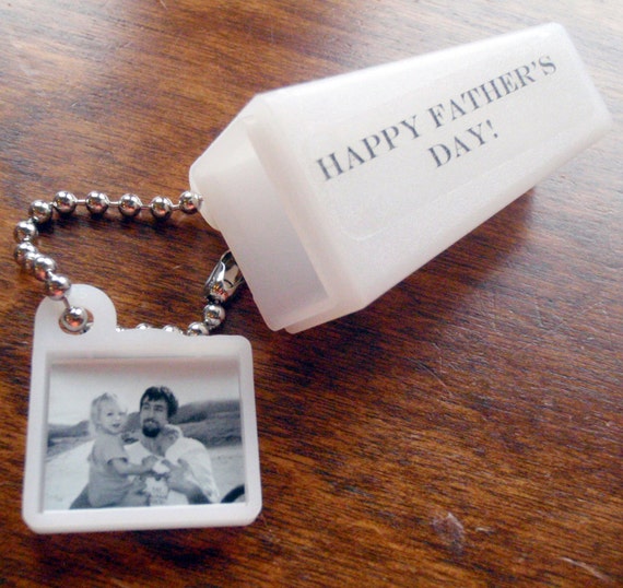 Custom viewfinder best sale keychain