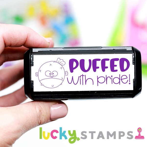 ¡Hinchado de orgullo! Sello de maestro autoentintado, sello autoentintado, sello de maestro, suerte de estar en primer lugar