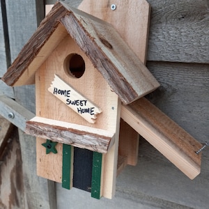 White Cedar Home-Sweet-Home BIRD HOUSE 1~1/4&quot; Hole with Cleanout - Chickadee Nuthatch Wren More