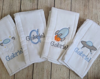 Set of 4 embroidered burp cloths - personalized burp cloth set - boy newborn - space - astronaut - spaceship - custom baby shower gift