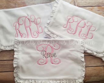 Personalized Ruffle Burp Cloth Set - Set of 3 Monogrammed Burb Cloths - Ruffle Burp Cloth - Baby Girl - Embroidered Baby Burp Cloth