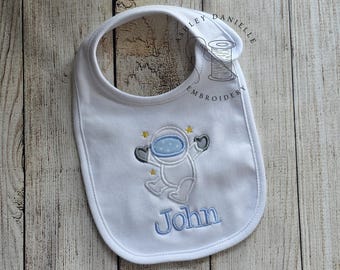 Personalized baby boy bib - Embroidered astronaut bib - Newborn - Custom baby shower gift - Monogrammed baby boy gift - Blue