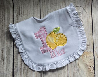 Girls first birthday bib, Lemon bib, Embroidered Personalized Ruffle Bib, Cake Smash Bib, Custom Birthday Bib, Pink and Yellow, Monogram