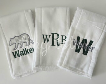 Set of 3 embroidered burp cloths - Newborn - Baby shower gift - Bear burp cloth - Monogram baby - Custom burp cloth set - Personalized baby