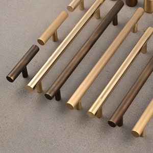 Solid Brass Bar Pull Handles & Knobs | Kitchen Cabinet Cupboard Handles Modern Polished Aged Satin Brass Finishes Heavy Quality