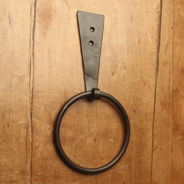 Iron Towel Rail Holder Bathroom Old Antique Black Rustic Ring Style Holder Rack UK - 860911