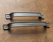 1 x Industrial Cast Iron Pull Handle - Vintage Drawer Pulls Cabinet Kitchen Cupboard Door Pulls Old Plain French Factory Style - ANNECY C A