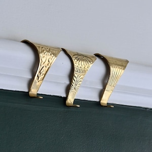 Wall Hooks for Hanging Pictures on Wall 