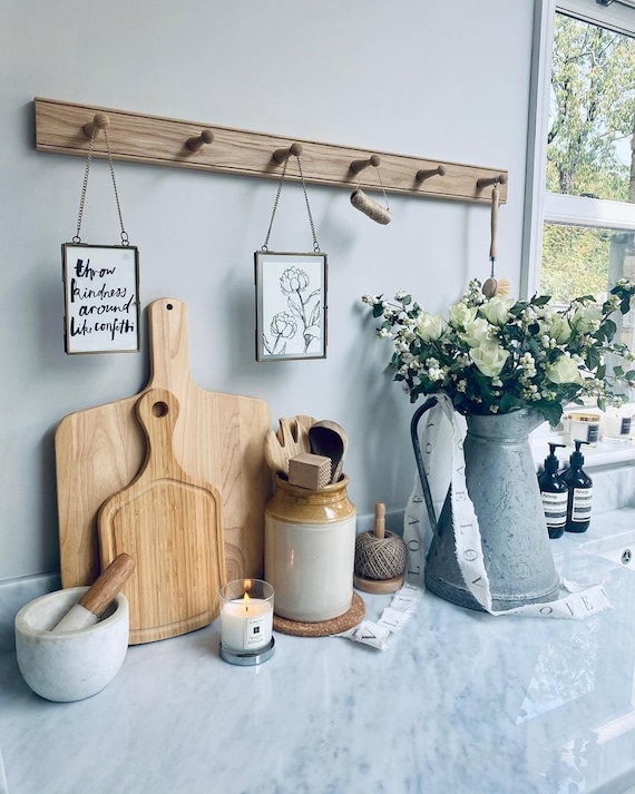 You'll Love This Classic Farmhouse Styled Knife Block - A Crafty Mix