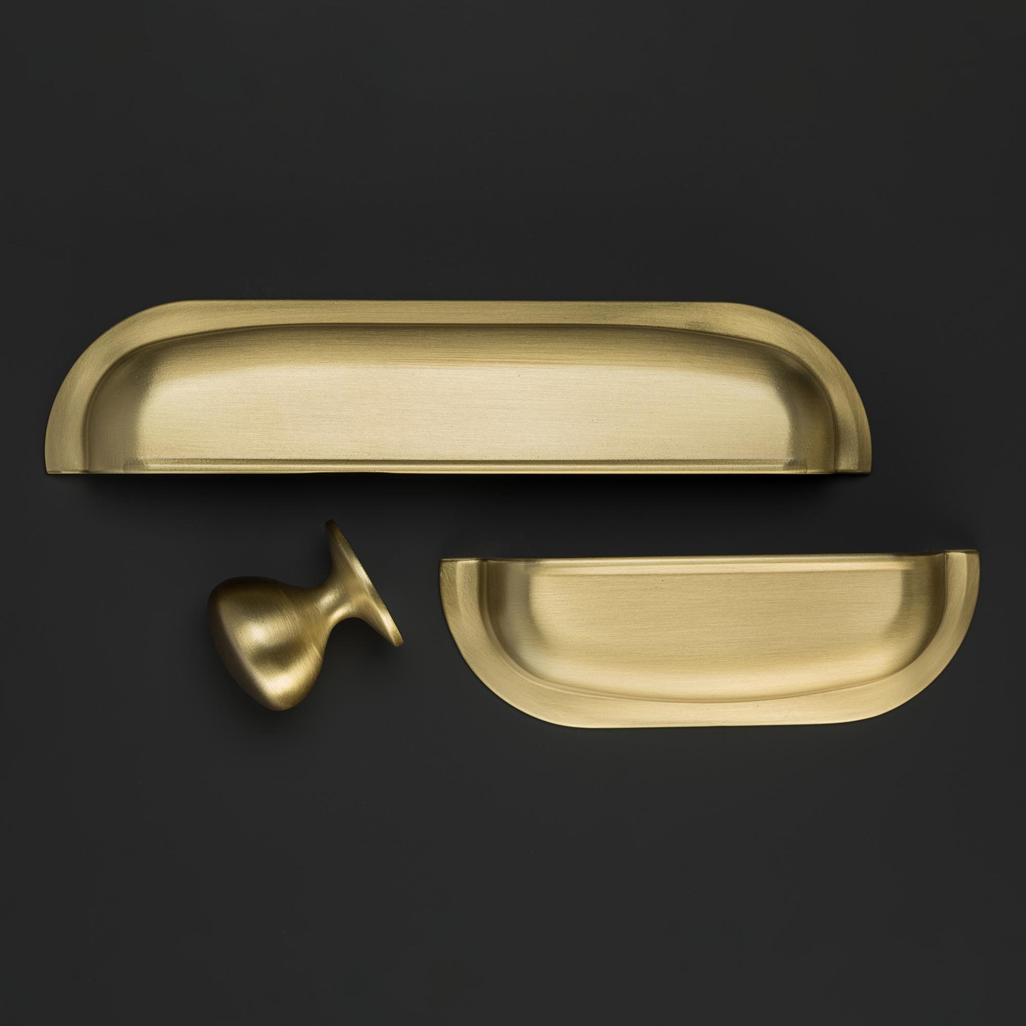 Brushed Brass Pull -  Canada