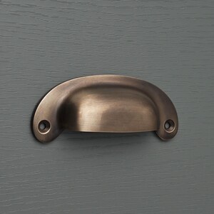 Aged Brass Cabinet Handles & Knobs | Solid Kitchen Cupboard Pulls ...