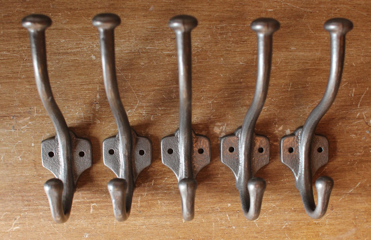 Decorative iron wall hooks hotsell