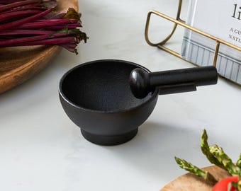 Large Cast Iron Pestle & Mortar Herb and Spices Small Solid Made Traditional Style Black by Victor Cookware Gift Dad Cooking Chef Kitchen