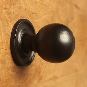 Black Rustic Cast Iron Cabinet Knobs Antique Style Drawer Cupboard Door Pull Handles Kitchen Vintage Minimal Style 30mm Round image 1