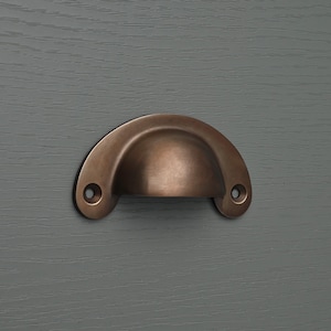 Aged Brass Cabinet Handles & Knobs | Solid Kitchen Cupboard Pulls ...