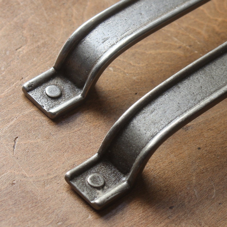1 x Industrial Cast Iron Pull Handle Vintage Drawer Pulls Etsy