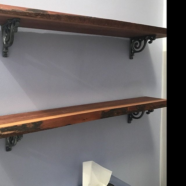 Lot De Deux Petits Supports En Fonte Pour étagère De Style