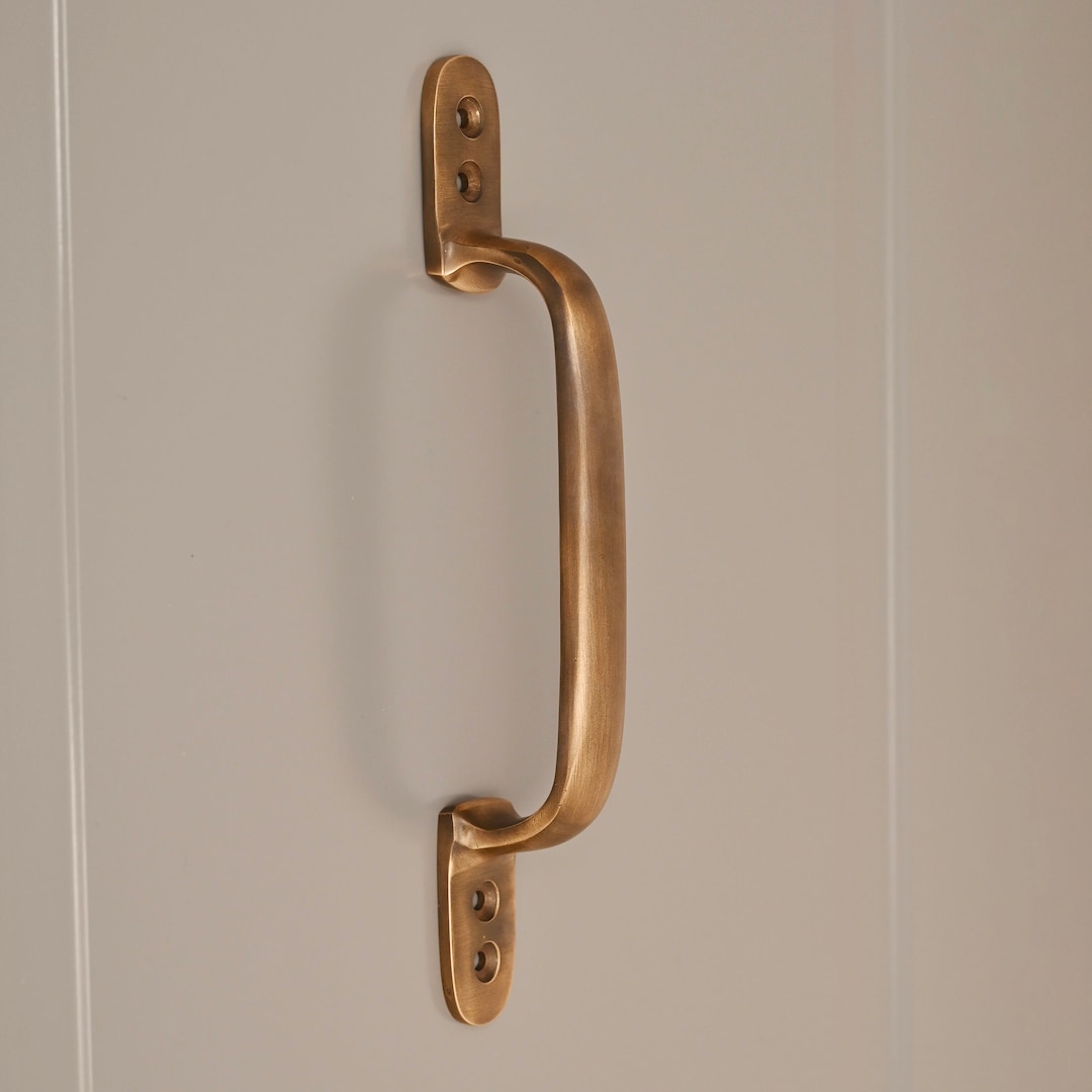 Muldoon Large Brass Pull Handle 15.1/4